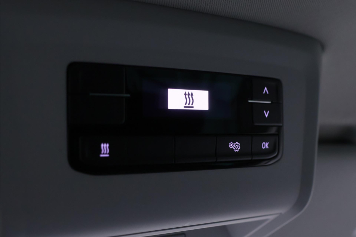 Volkswagen Caravelle 2,0 TDI 110 kW CZ