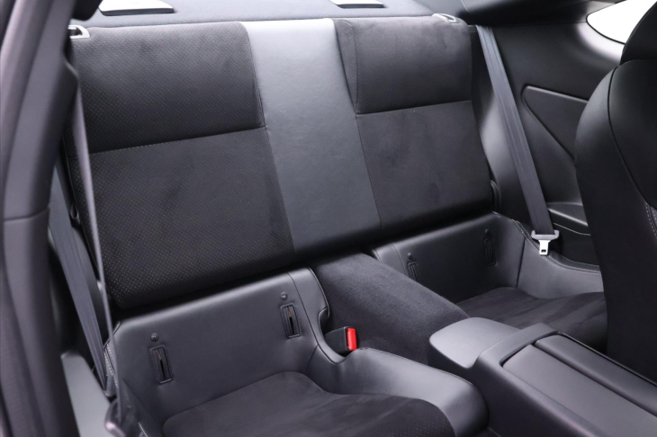 Toyota GR86 2,4 Boxer 172kW Executive DPH