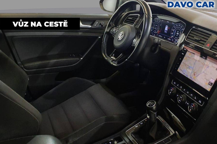 Volkswagen Golf 2,0 TSI R 228kW 4Motion Panorama