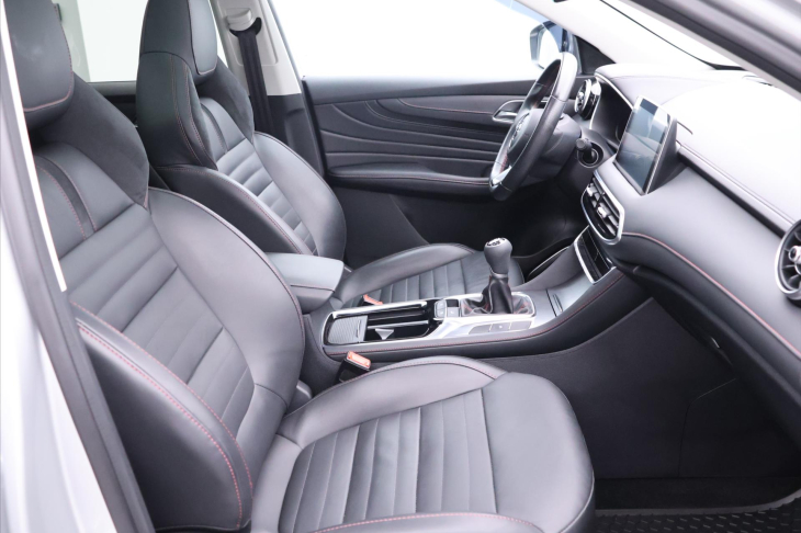 MG HS 1,5 TGI 119kW CZ Elegance 1Maj