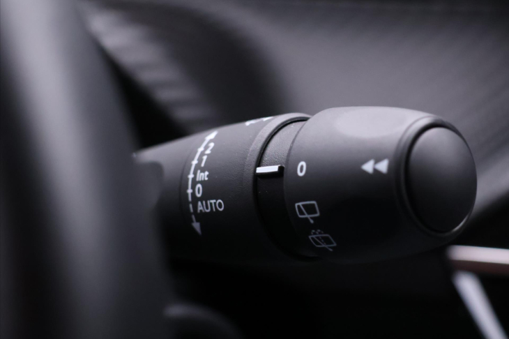 Peugeot 2008 1,2 PT 74kW Active 1.Maj.