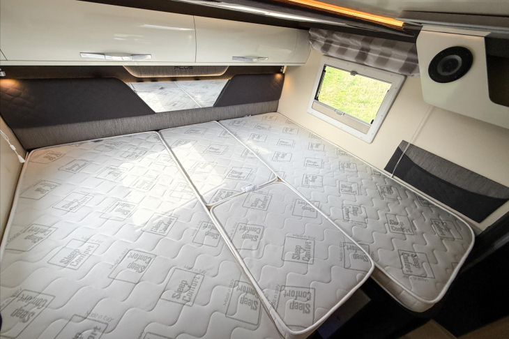 CI Caravans International Ostatní 2.0 CI Magis Plus 84 CZ DPH obytný automobil