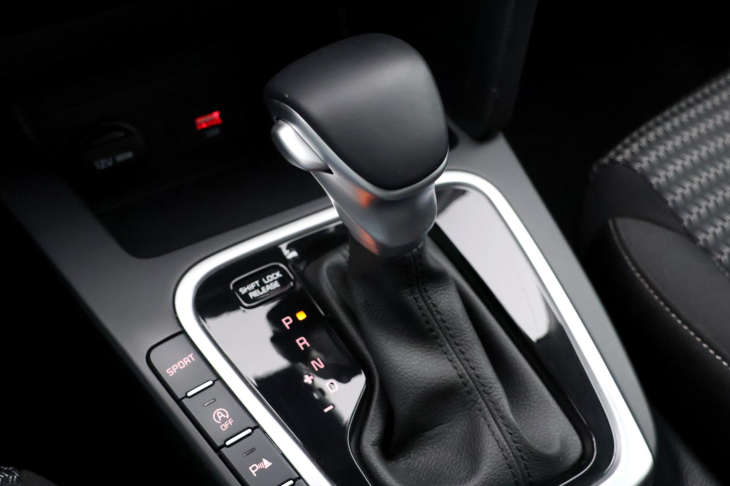 Kia Ceed SW 1,5 T-GDI 117kW GT-Line CZ DPH