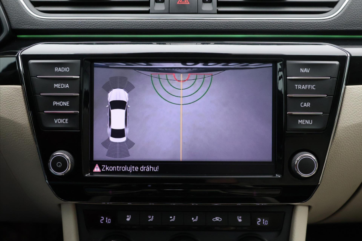 Škoda Superb 2,0 TSI 206kW DSG 4x4 CZ L&K