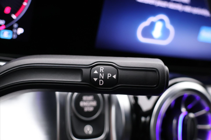 Mercedes-Benz GLB 2,0 200d 4Matic AMG Premium