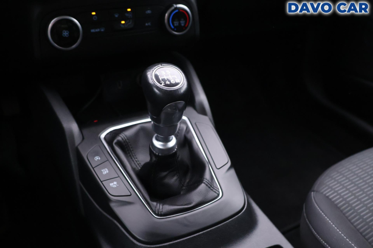 Ford Focus 1,0 EB 92kW CZ DPH 1.Maj.