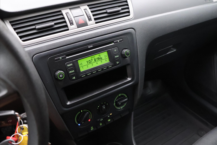 Škoda Rapid 1,2 TSI 63kW Klima Tažné CZ