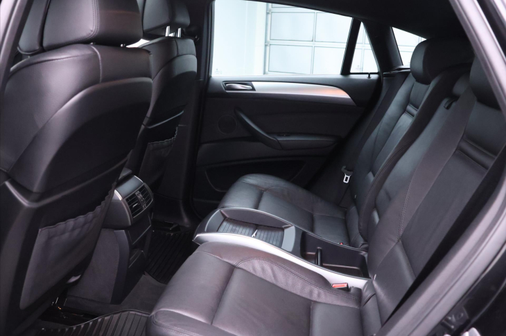 BMW X6 3,0 40D 225kW xDrive CZ