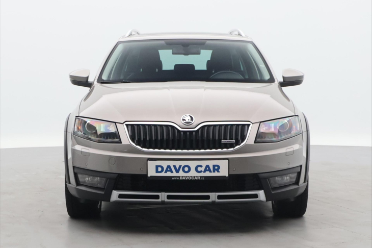 Škoda Octavia 2.0 TDI 135kW DSG Scout Xenon