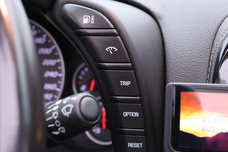 Chevrolet Corvette 6,2 321kw CZ, DPH