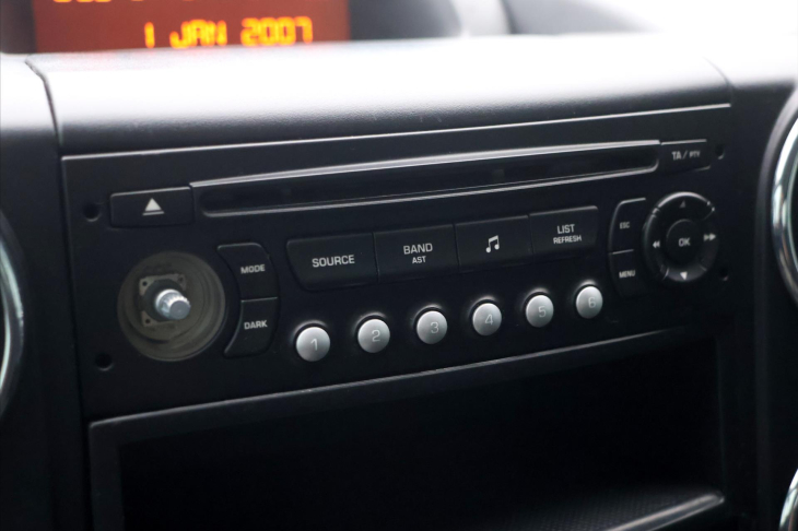 Peugeot Partner Tepee 1,6 VTI 88kW CZ 1.Maj Tažné