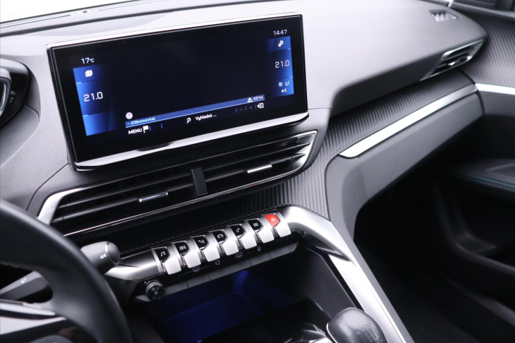 Peugeot 5008 1,5 HDI 96kW Allure 7-Míst DPH