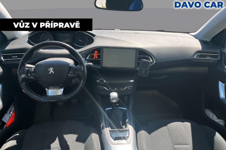 Peugeot 308 1,2 PT 130k Allure LED Panorama