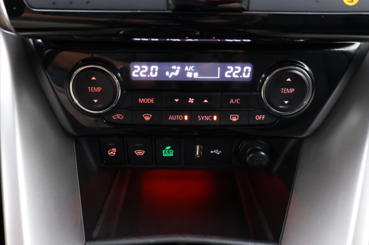 Mitsubishi Eclipse Cross 1,5 T-Mivec 120kW LED Kůže