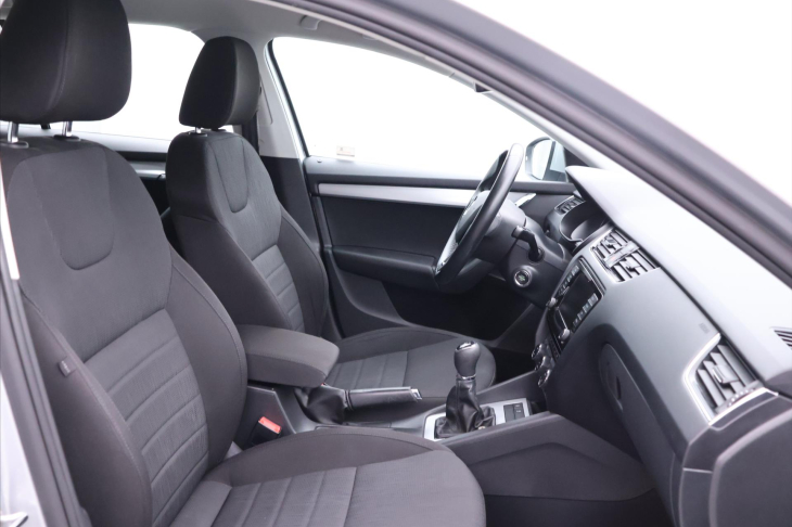 Škoda Octavia 2,0 TDI 110kW DSG Xenon CZ