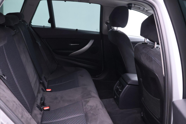 BMW Řada 3 3,0 330d 190kW Sport M-Paket