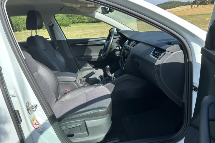 Škoda Octavia 1.6 TDI CZ Style+ LED Navi