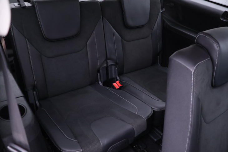 Ford Galaxy 2,0 TDCI 140kW Titanium 7-Míst