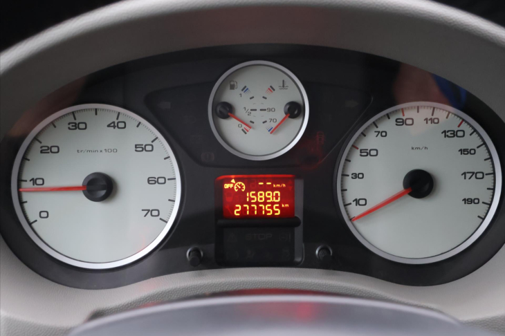 Fiat Scudo 2,0 JTD 120 kW 8-Míst Long