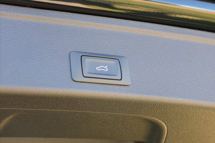 Audi A4 2,0 TDI 110kW Sport Navi Xenon