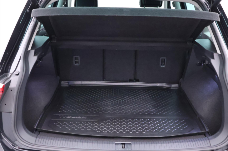Volkswagen Tiguan 1,5 TSI 110KW LED Tažné CZ