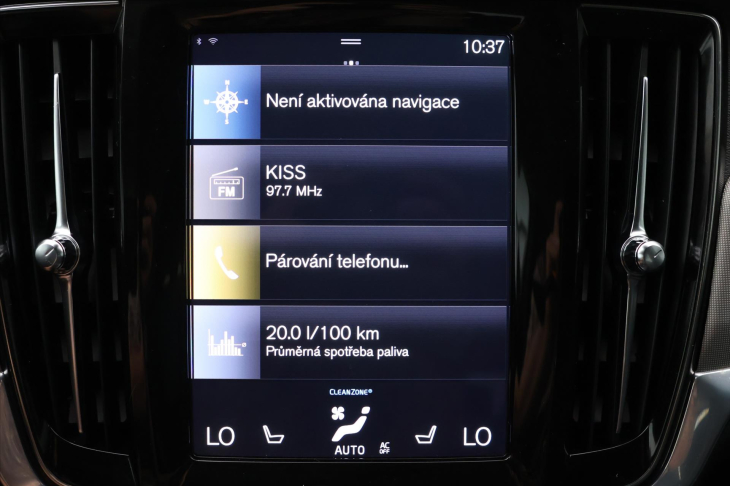 Volvo V90 2,0 D 145 kW Momentum Automat