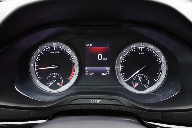 Škoda Karoq 2,0 TDI DSG 4x4 Sportline DPH