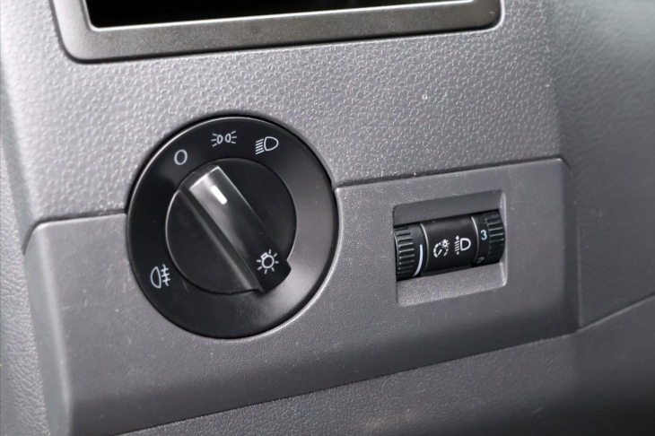 Volkswagen Multivan 1,9 TDI 75kW Startline