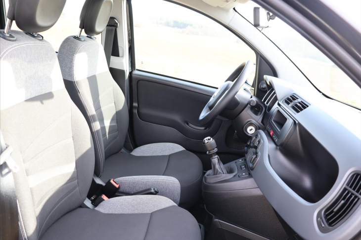 Fiat Panda 1,0 i Hybrid Cross Klima DPH