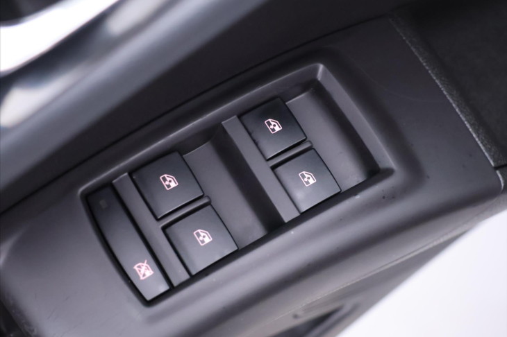 Opel Meriva 1,4 i 16V 88kW Klima Kůže