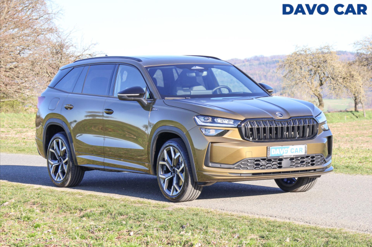 Škoda Kodiaq 2,0 TDI DSG 4x4 Sportline 7-Míst