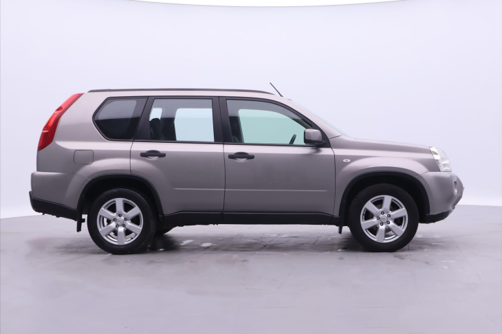 Nissan X-Trail 2,0 DCI 110kW 4x4 Klima Tažné