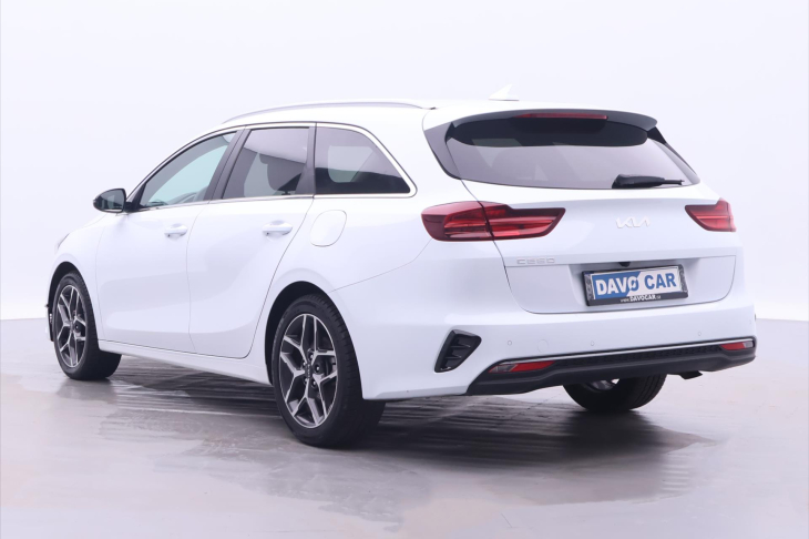 Kia Ceed 1,5 T-GDI 117kW Aut. CZ DPH