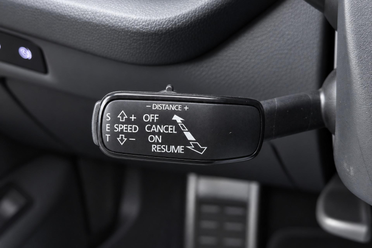 Škoda Octavia 2,0 TDI 110kW DSG Sportline CZ DPH