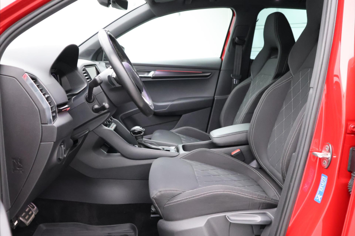 Škoda Karoq 2,0 TSI 140kW DSG Sportline