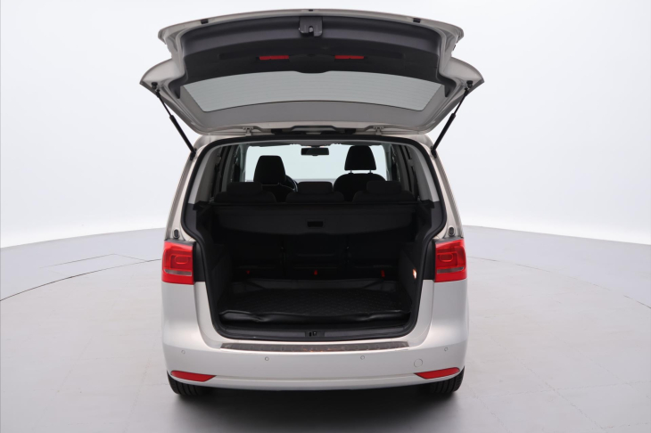 Volkswagen Touran 2,0 TDI 103kW Highline Tažné