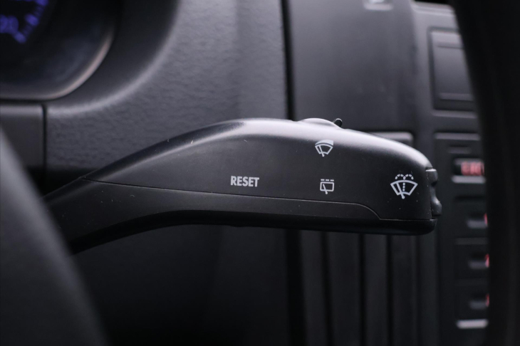 Volkswagen Polo 1,2 i Comfort Klima STK 01/27