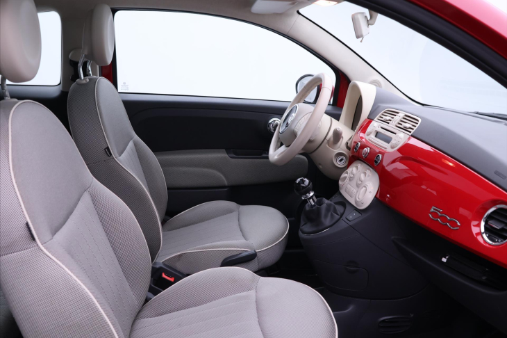 Fiat 500 1.2 i 69k CZ Lounge Serv.Kniha