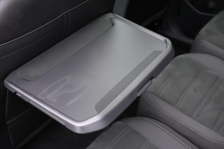 Volkswagen Touran 2,0 TDI DSG Highline 7Míst DPH