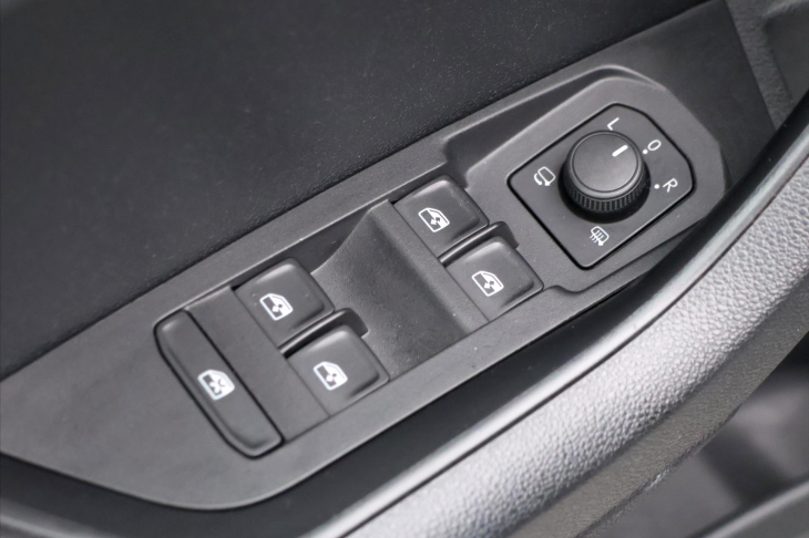 Škoda Karoq 1,5 TSI 110kW Style Plus DPH CZ
