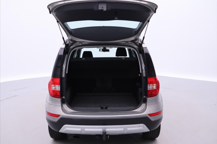 Škoda Yeti 1,2 TSI DSG Elegance 1.Maj.