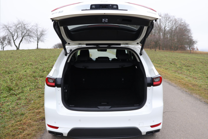 Mazda CX-60 3,3 D 187kW CZ Homura 1Maj DPH