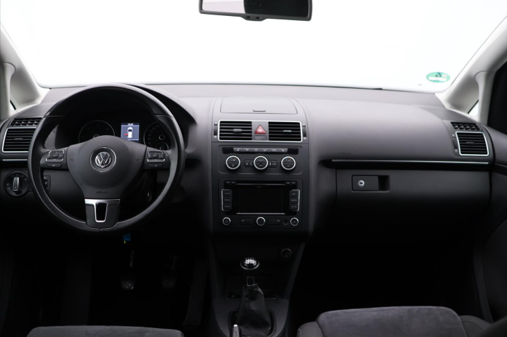 Volkswagen Touran 2,0 TDI 103kW Highline Tažné