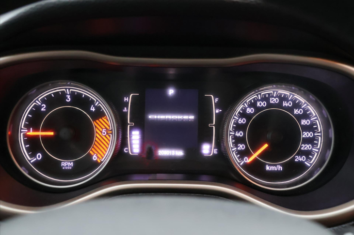 Jeep Cherokee 2,0 CRDI 125kW Aut. 4x4
