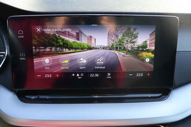 Škoda Octavia 1,0 TSI 81kW Sport Virtual LED