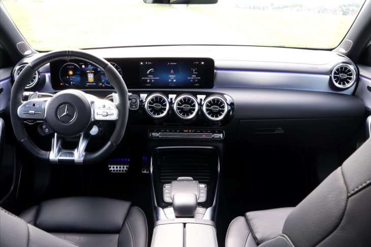 Mercedes-Benz Třídy A 2,0 45 S AMG 4Matic+ 310kW DPH