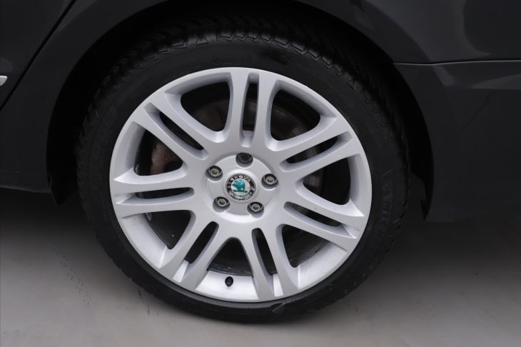 Škoda Superb 3,6 FSI 191kW Exclusive 1.Maj