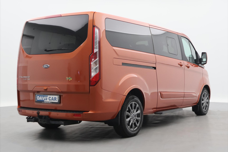 Ford Tourneo Custom 2,0 TDCI 136kW Titanium CZ DPH