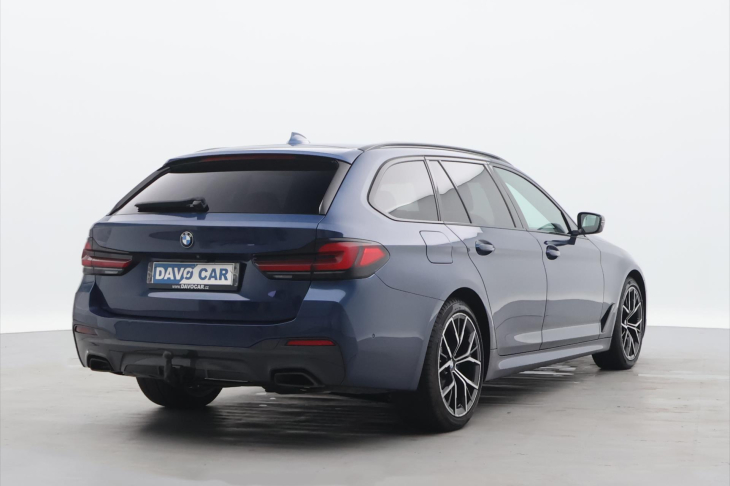 BMW Řada 5 3,0 530d xD CZ M-Sport HUD DPH