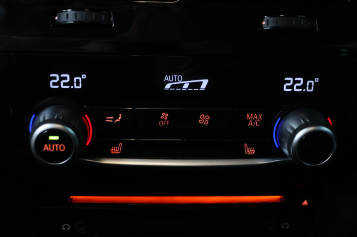 BMW Řada 6 3,0 630d Xdrive 195kW CZ DPH M